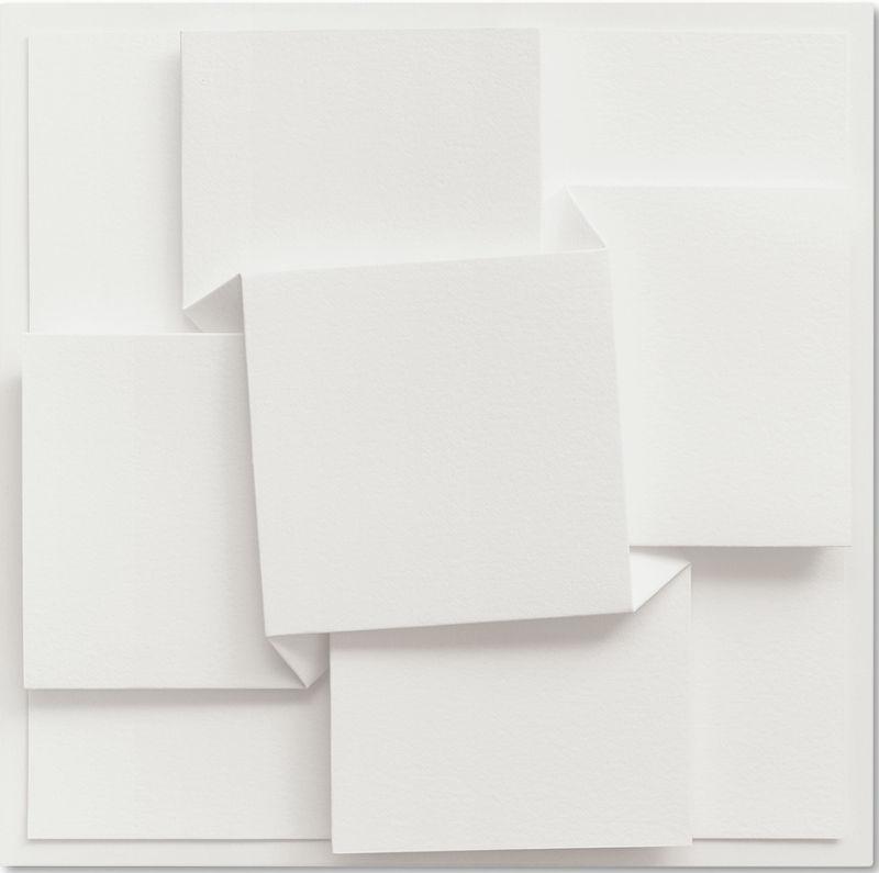 Peter Weber, Quadrattorsion 62,5 x 62,5 x 9,5cm, 2022 Peter Weber, Quadrattorsion 62,5 x 62,5 x 9,5cm, 2022