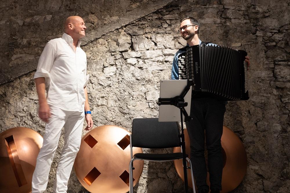Bo Skovhus und Nikola Djoric beim Schlussapplaus