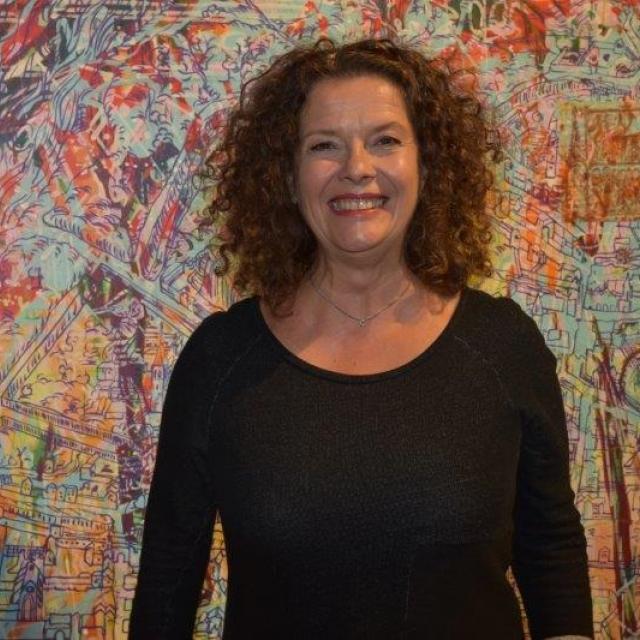 Ausstellung Loretta Stats Kammersängerin Angelika Kirchschlager